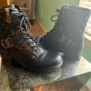 GB girls Shoes Gbg Flat Combat Boot Poshmark